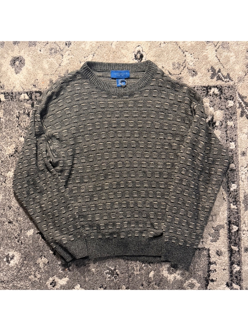 Towncraft Men's Large Gray Textured Knit Sweater 100% Acrylc